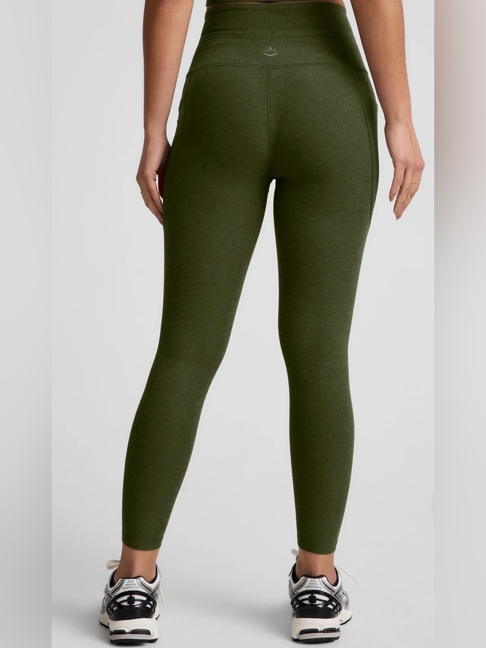NWT Beyond Yoga Spacedye Go Pocket Midi Leggings Size Small in Hunter Green - Picture 4 of 8